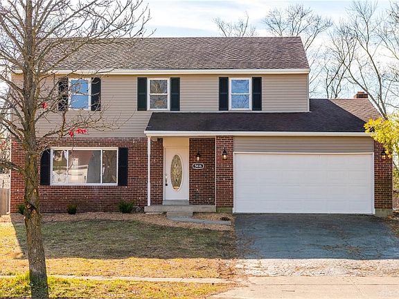 2nd image of 5836 Woodstone Dr