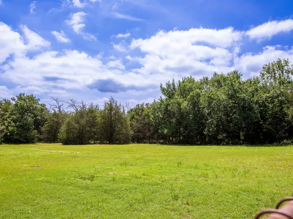 6837 Roberts Ln, Fort Worth, TX 76140