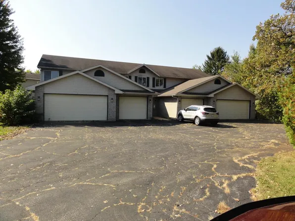435 Bowlavard Avenue #5, Belleville, WI 53508