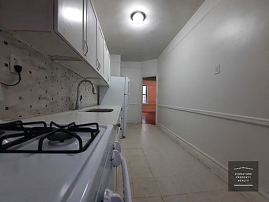 1st image of 4109 9th Ave #612