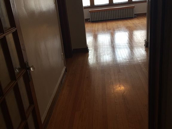 4th image of 6816 S Rockwell St
