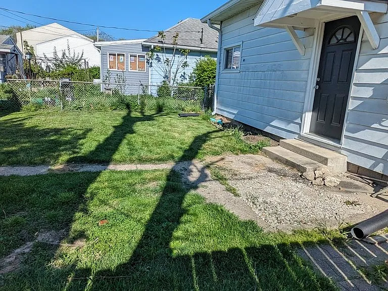 619 E Wheeler St — Photo 11