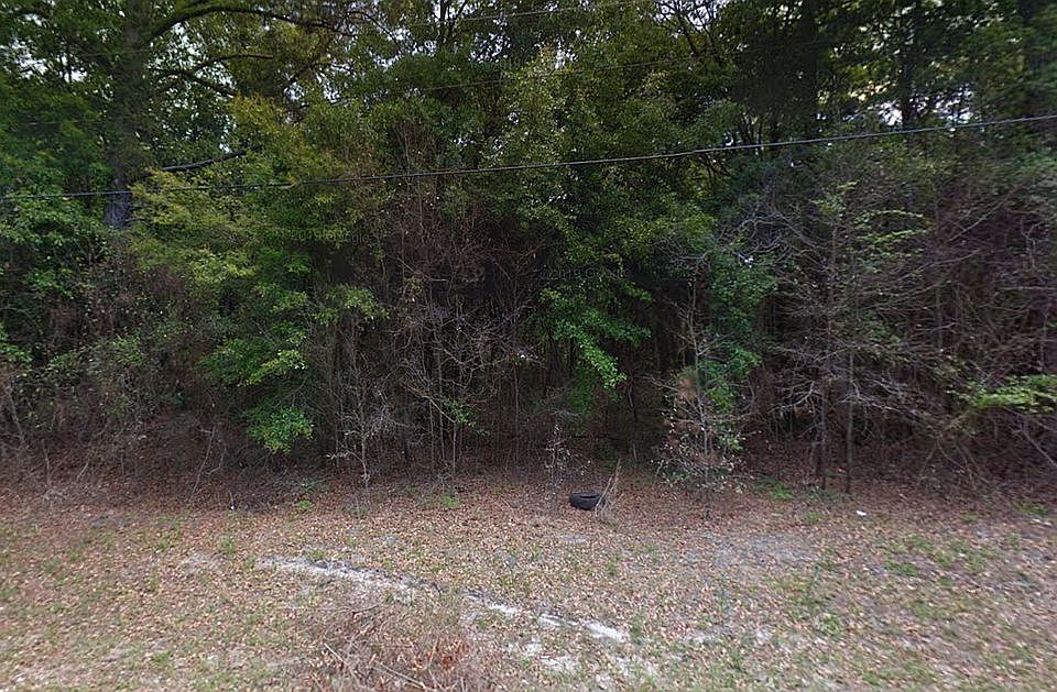 1st image of 401 Lakewood Ave
