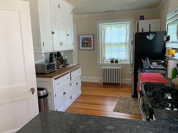 3rd image of 6500 Wissahickon Ave APT 3L