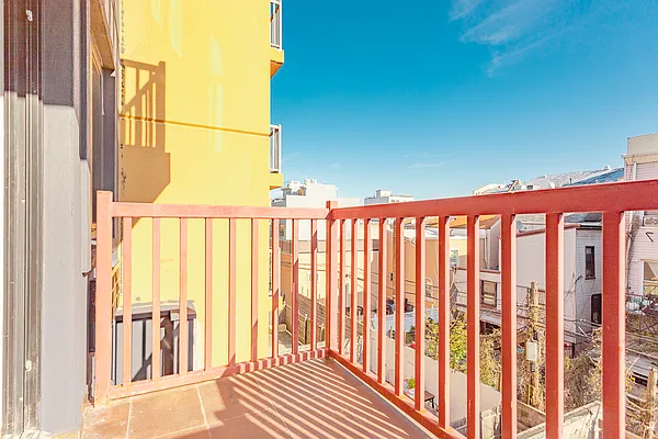 Rented by The InHouse Group | media 44