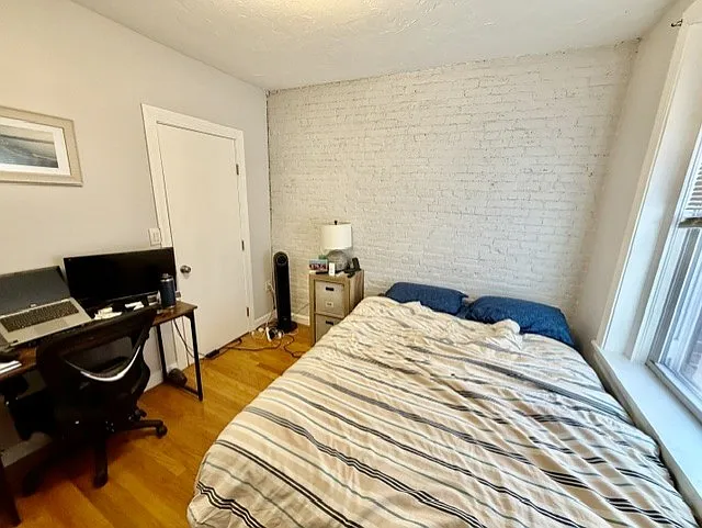 11 Foster St #4 — Photo 13
