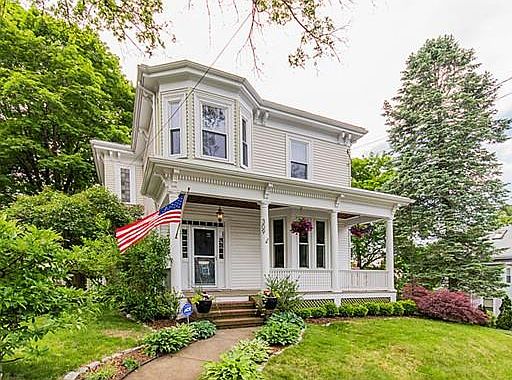 2nd image of 309 Highland Ave
