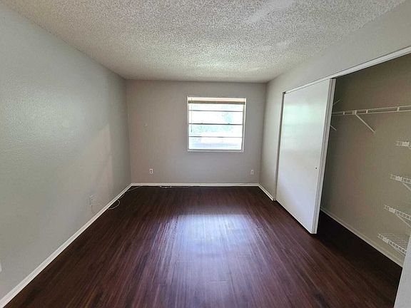 5th image of 205 Red Maple Pl #1