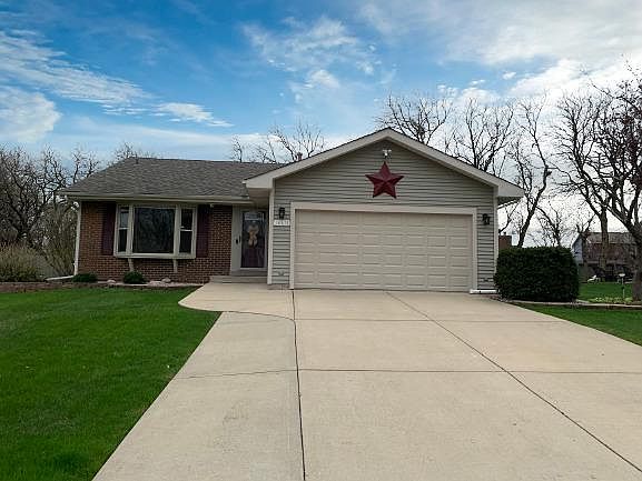1st image of 14618 S Arboretum Dr
