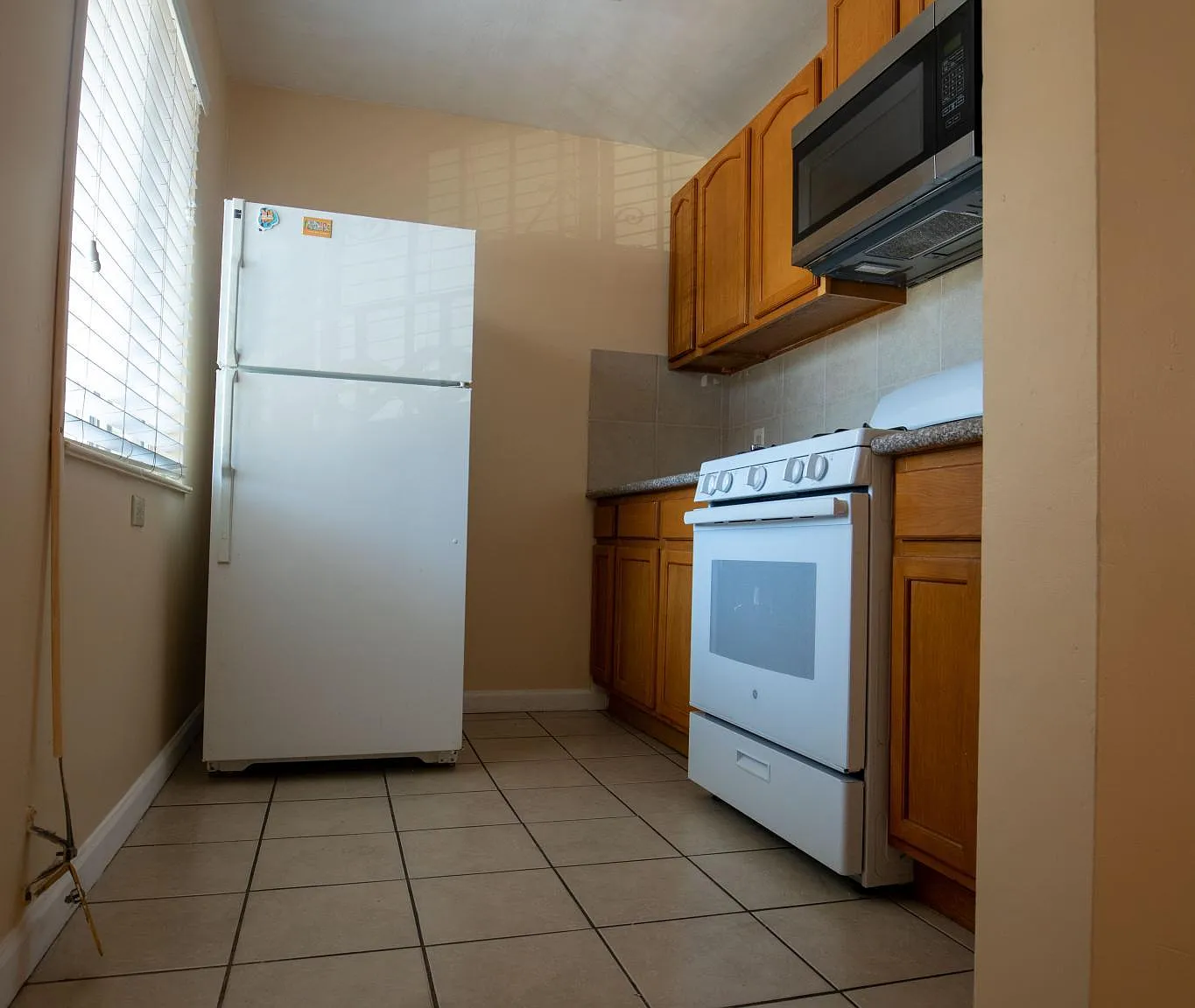 2 bed, 600 sqft, $2,200 — Photo 1