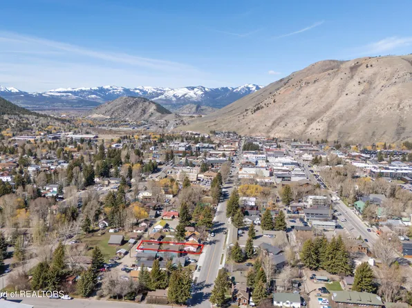 340 E Pearl Ave, Jackson, WY 83001