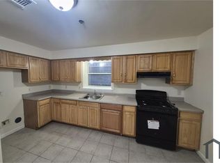 282 S 8th St FLOOR 1, Newark, NJ 07103