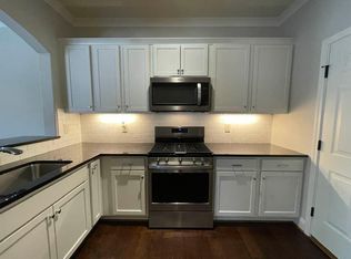 4223 Lennox Dr, Vestavia Hills, AL 35216