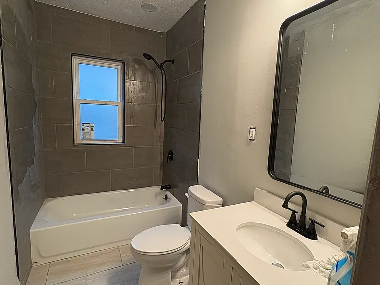 778 S 22nd St — Photo 3