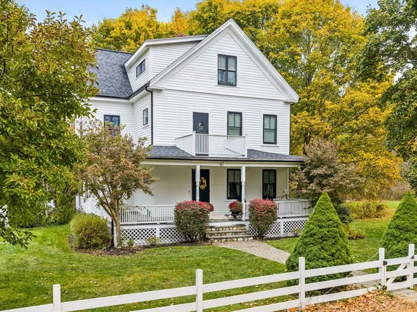 47 Springdale Ave, Dover, MA 02030