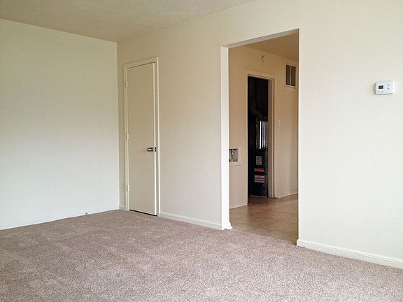 3rd image of 1843 Dalton Ct APT 8