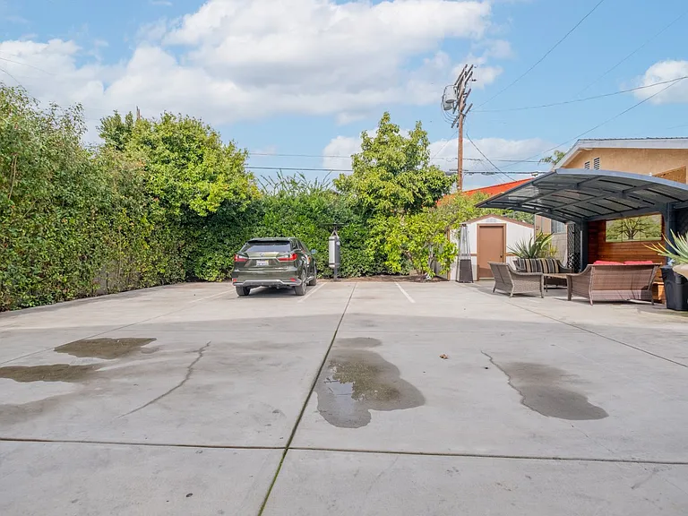 4441 Alumni Ave — Photo 26