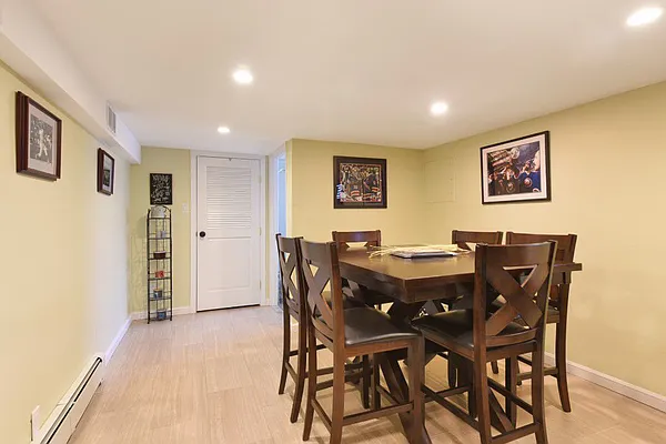 Sold by Exit Realty Top Properties | media 17
