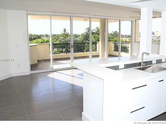 4th image of 6422 Collins Ave APT 303
