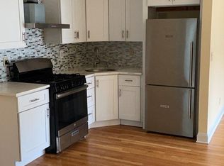 7 Skyler Ct, Oak Ridge, NJ 07438