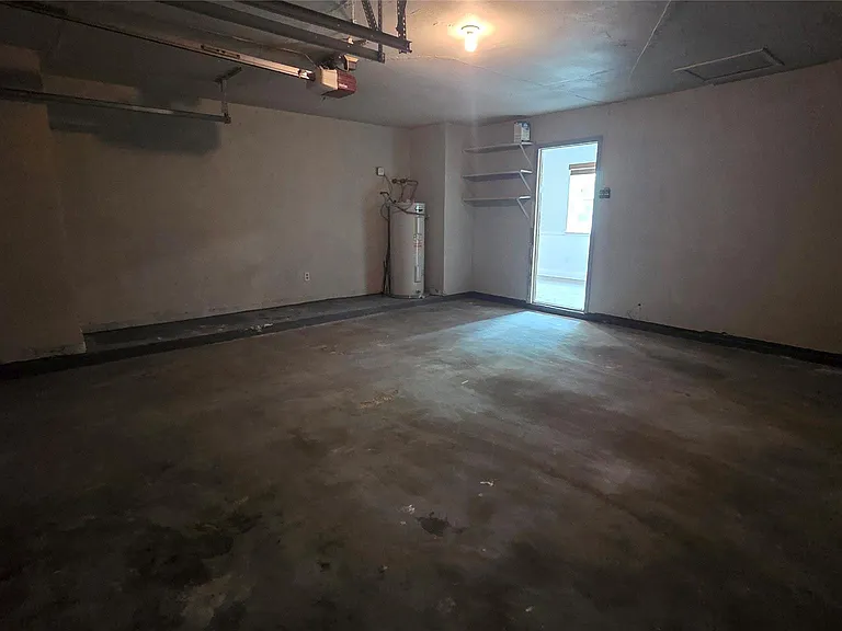 335 Springwillow Rd — Photo 16