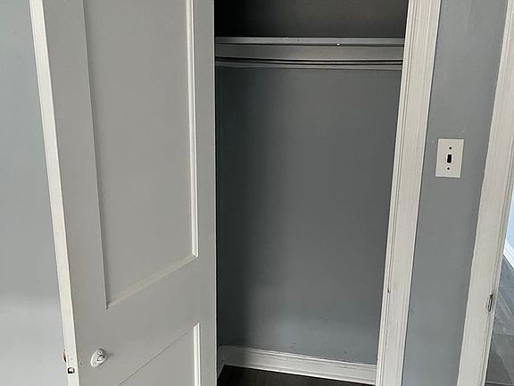 4th image of 6254 Everett St Floor 1