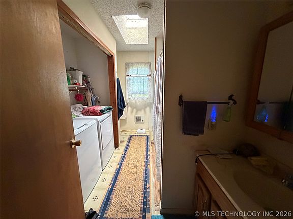 17th image of 101528 S 4515th Rd