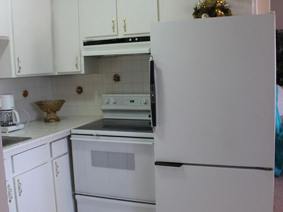 3rd image of 5038 El Camino Dr APT 65