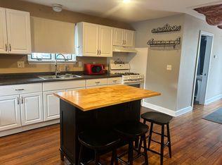 150 Dorr Ave, Riverside, RI 02915