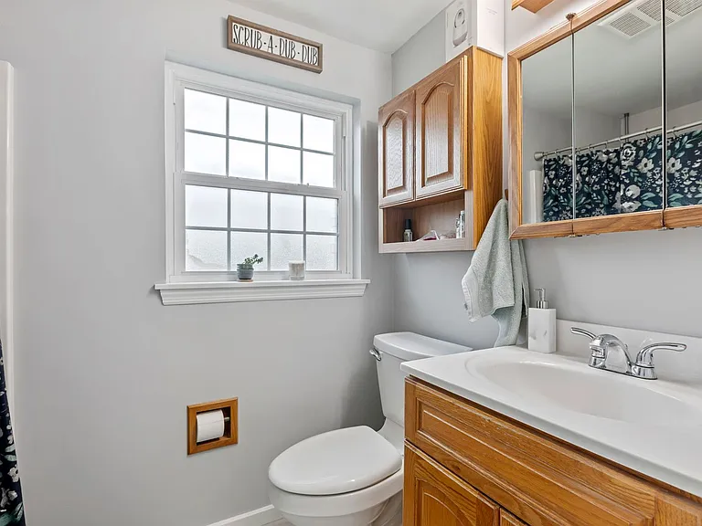 3331 Wallace Dr — Photo 20