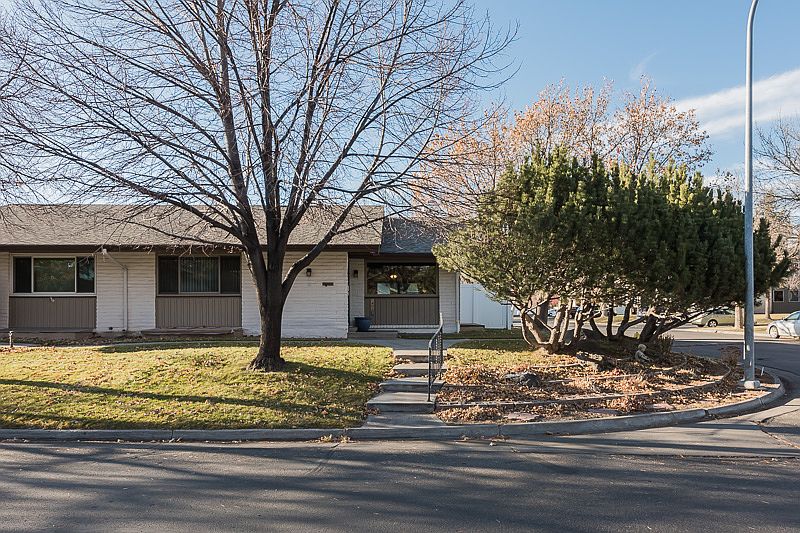 1st image of 1402 Three Fountains Dr