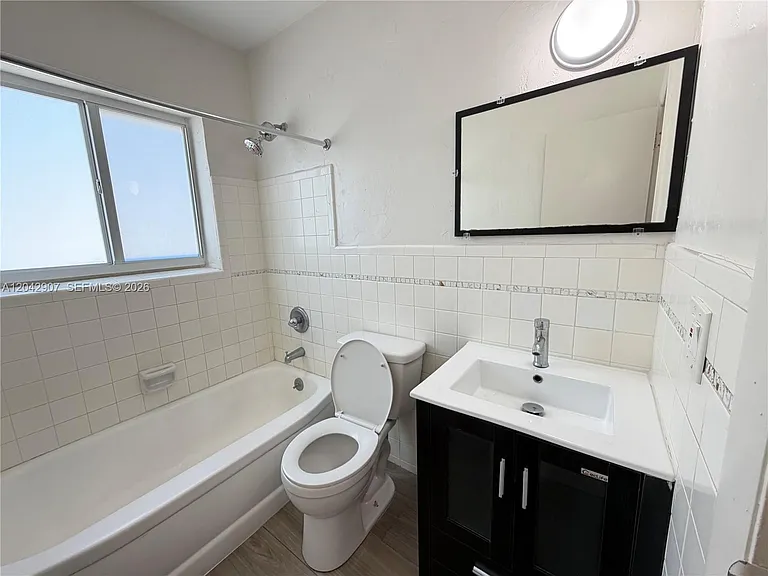 1821 N 17th Ct #20 — Photo 13