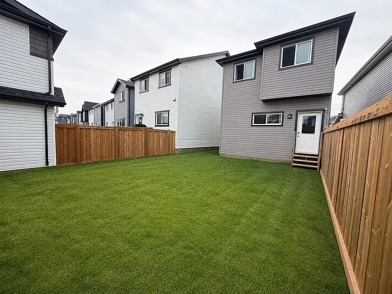 2957 Coughlan Grn SW — Photo 21