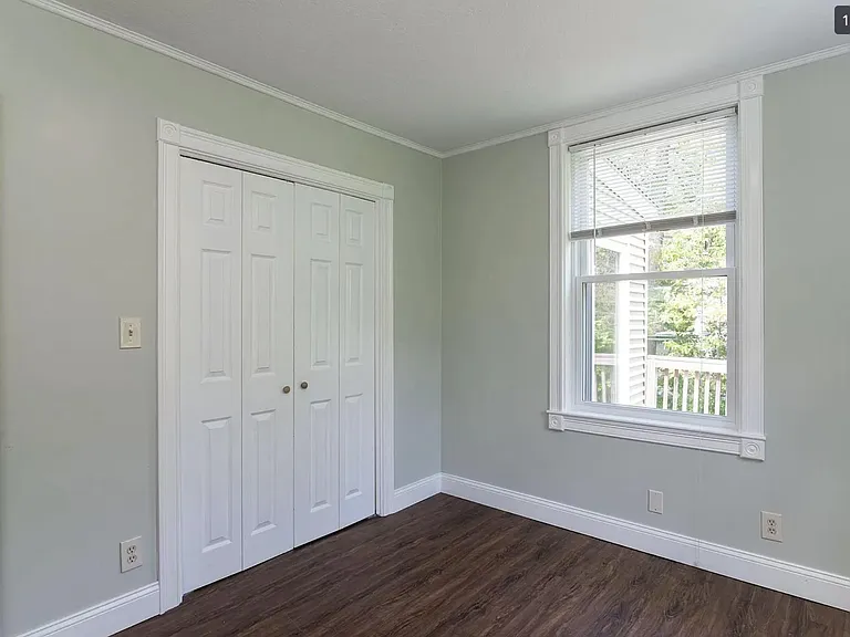 13 Main St #1 — Photo 11