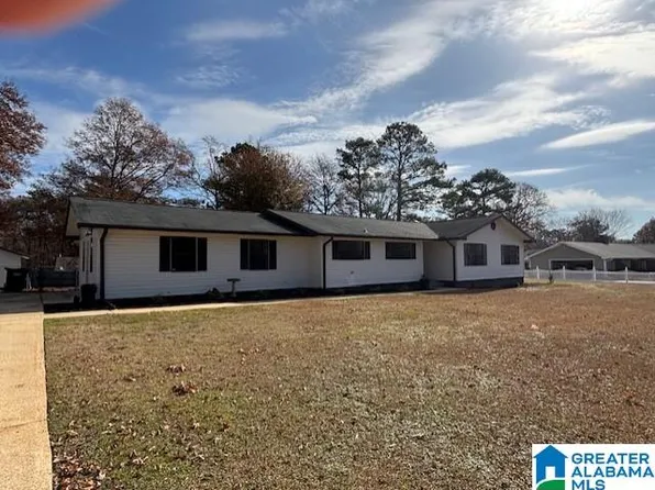 109 Shennandoah Dr, Clanton, AL 35045