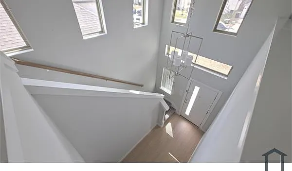107 Sweetbriar Rd — Photo 3