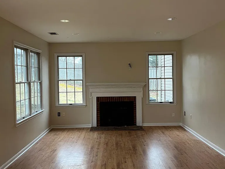 2808 Trumpeter Ct — Photo 11