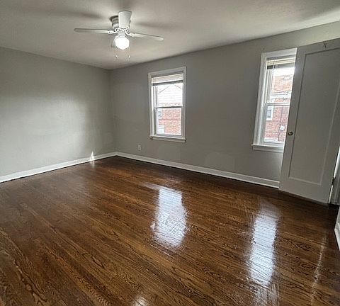 5th image of 7230-7234 Columbia Ave