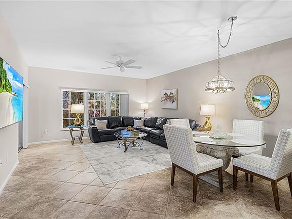 5th image of 5899 Chanteclair Dr APT 211