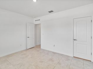2535 Roygaris St NW, Palm Bay, FL 32907