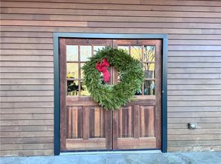 66 Conservatory Way, Saunderstown, RI 02874