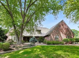 21952 W Pine Lake Cir, Kildeer, IL 60047