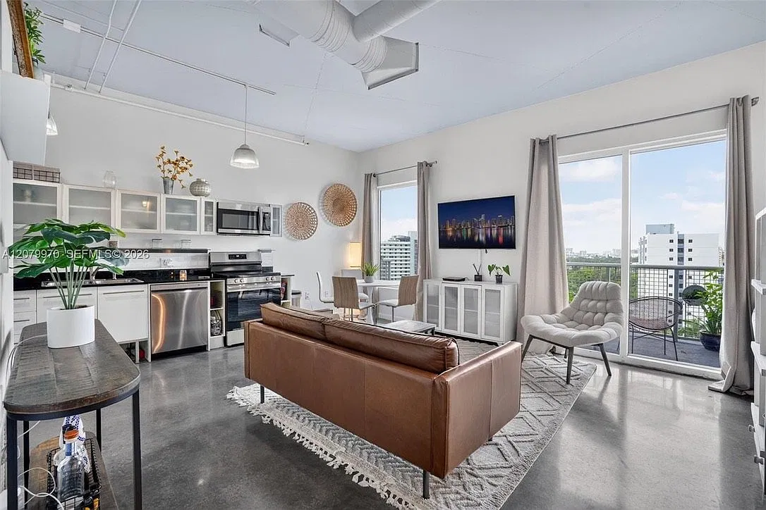 Modern 1 Bed/1 Bath Condo in Miami | Available 11/1 | $2650/month — Photo 2