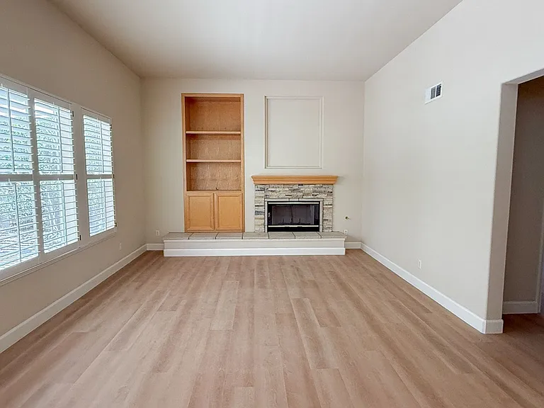 1197 Eagle Valley Ct — Photo 10
