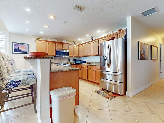 2nd image of 1705 Atlantic Ave APT 804