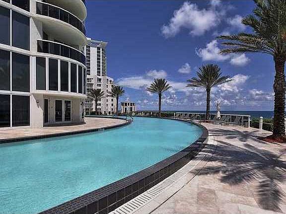 5th image of 17201 Collins Ave APT 2901