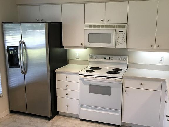 3rd image of 3520 Forest Branch Dr APT C