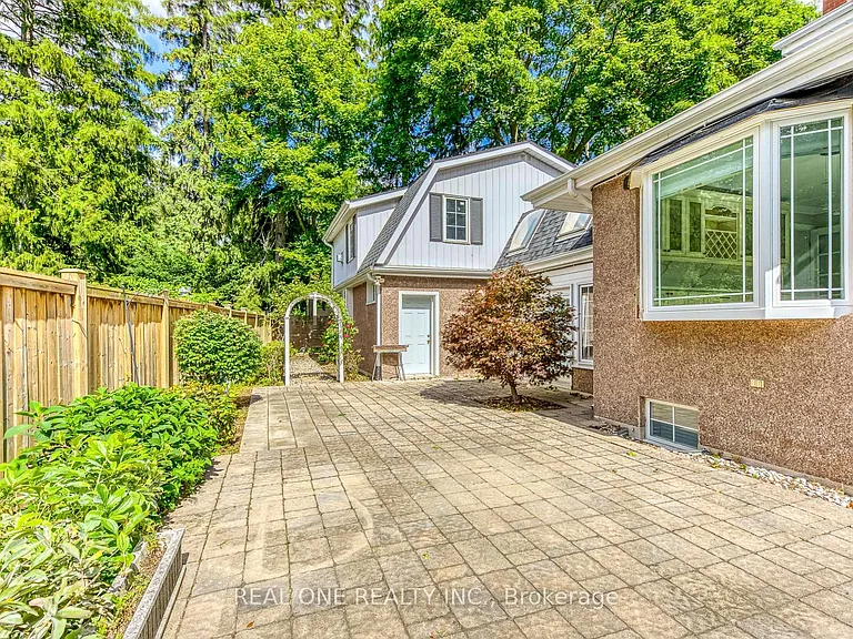 308 Morrison Rd — Photo 48