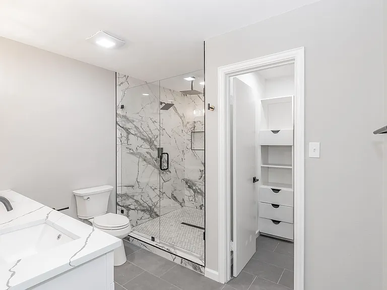 4015 Crown Shore Dr — Photo 28