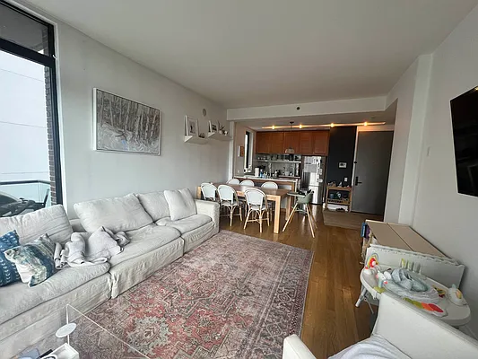 Rented by The KCI Group | media 5